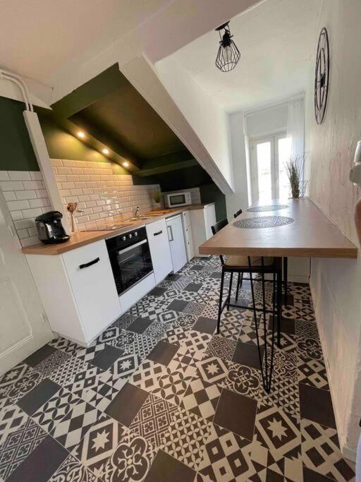 Studio Cosy, En Centre, Proche Gare, Vue Degagee Valence  Exterior foto